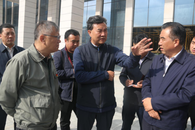 省人大常委會(huì)副主任、海東市委書記鳥成云專題調(diào)研曹家堡保稅物流園